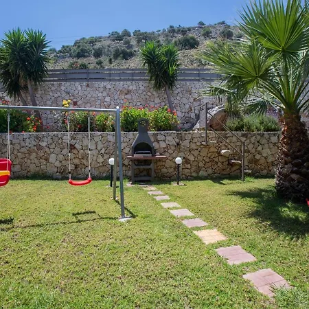 Dalasvillas Skalaacqua 别墅